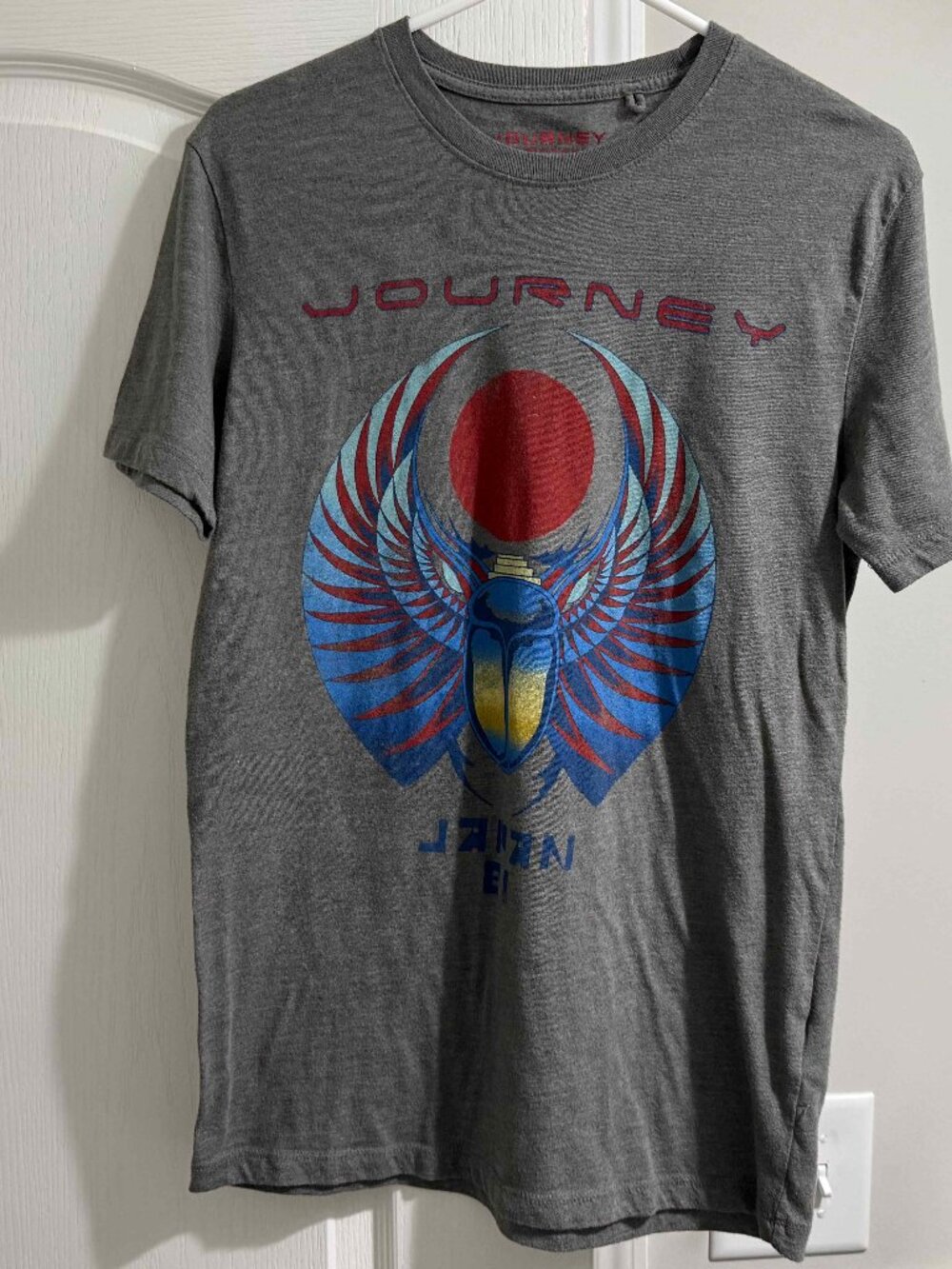 Lucky Brand Journey Japan 1981 Men's Size Small Gray T-Shirt